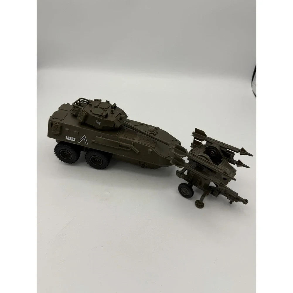 Vintage New-Ray 1:32 Military LAV Armored Vehicle Missile Launcher Toy Set